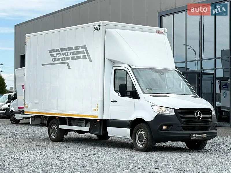 Mercedes-Benz Sprinter 2021